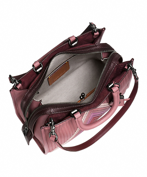 COACHパーカー ウィズ カラーブロック キルティング ショルダーバッグ COACH（コーチ）の「【コーチ】ローグ ウィズ カラーブロック