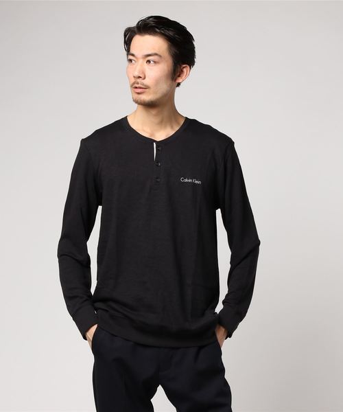Calvin Klein Underwear（カルバンクラインアンダーウェア）の「HERITAGE BODY SLEEP ロングスリーブスウェットシャツ（Tシャツ/カットソー・メンズ・ブラック/グレー・MEDIUM/SMALL/LARGE）」の2枚目の写真
