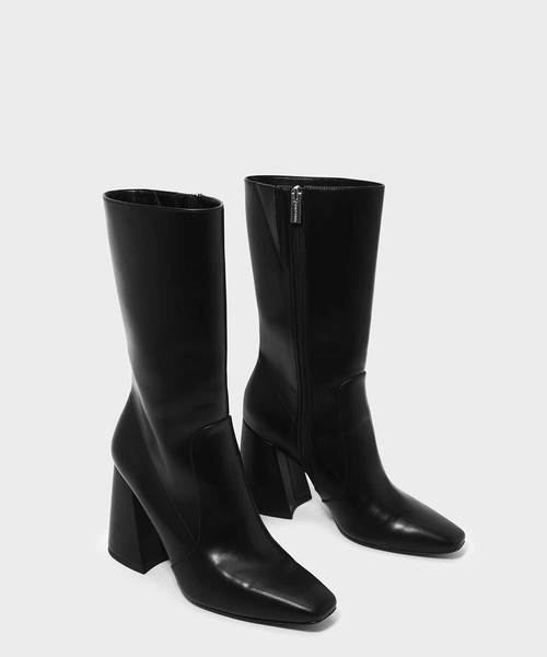 CHARLES & KEITH(チャールズ & キース)の「スクエアトブロックヒールブーツ / SQUARE TOE BLOCK HEEL BOOTS(ブーツ・レディース・ブラック/オリーブ・22.5cm/23cm/23.5cm/24.5cm/25cm)」の13枚目の写真