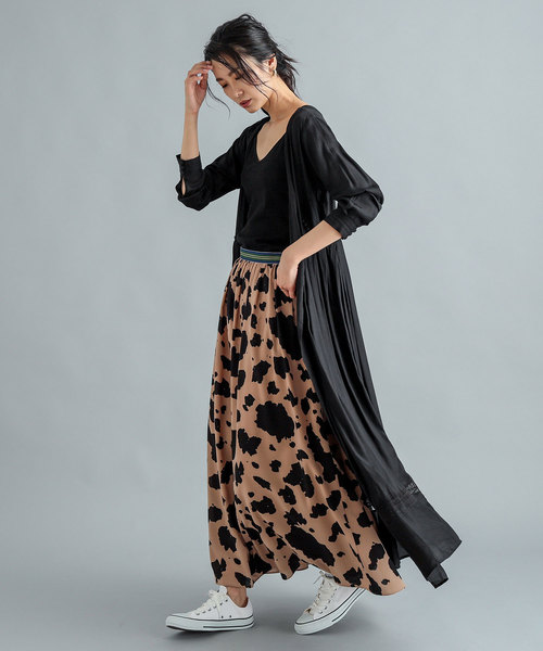 RIVE DROITE（リヴドロワ）の「ポニープリントマキシスカート（スカート・レディース・アイボリー/ベージュ・36/38）」の2枚目の写真