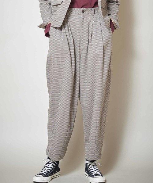 kha:ki(カーキ)の「「KHA:KI / カーキ」アイビーオーバルパンツ(その他パンツ・レディース・ネイビー/グレー/チェック・1/2)」の18枚目の写真