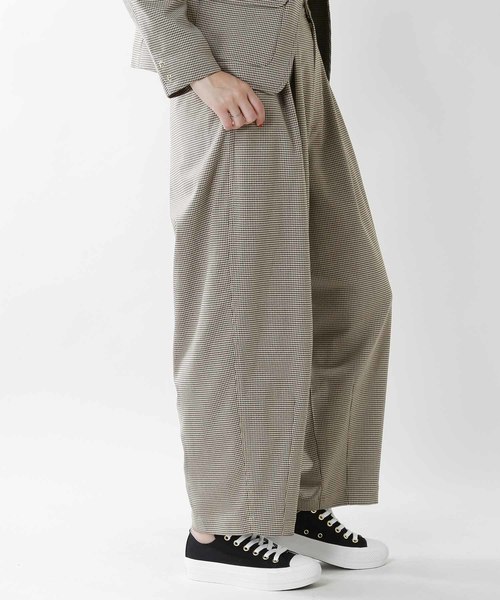 kha:ki(カーキ)の「「KHA:KI / カーキ」アイビーオーバルパンツ(その他パンツ・レディース・ネイビー/グレー/チェック・1/2)」の16枚目の写真