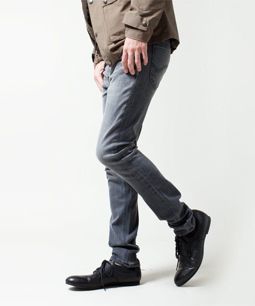 NANO universe(ナノユニバース)の「Lee(リー)/ JEGGERS SAROUEL(デニムパンツ・メンズ・インディゴブルー/ブラック/ブルー/ライトブルー/グレー・LARGE/SMALL/X-SMALL/MEDIUM)」の13枚目の写真