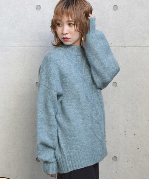 w closet(ダブルクローゼット)の「ケーブル編みハイネックプルオーバー_(ニット/セーター・レディース・レッド/サックスブルー/ベージュ・FREE)」の1枚目の写真