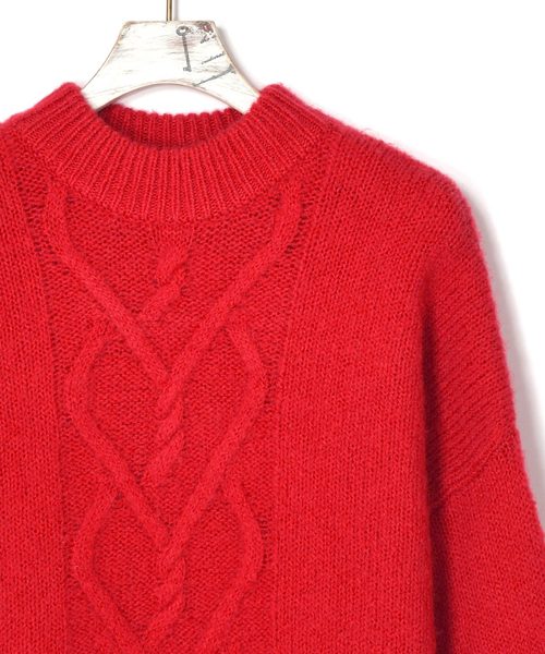 w closet(ダブルクローゼット)の「ケーブル編みハイネックプルオーバー_(ニット/セーター・レディース・レッド/サックスブルー/ベージュ・FREE)」の14枚目の写真
