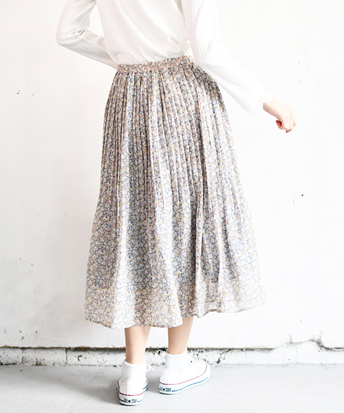 PairPair（ペアペア）の「花柄プリーツスカート（スカート・レディース・ライトブルー/ブラック/アイボリー・FREE）」の19枚目の写真