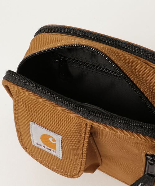 styles（スタイルス）の「【CARHARTT WIP】 ESSENTIALS BAG T006285（ショルダーバッグ・メンズ・ブラック/ブラウン/レッド・ONE SIZE）」の4枚目の写真