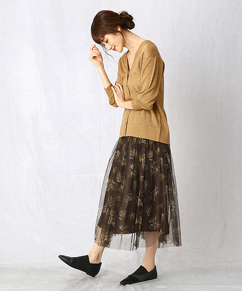 Comme　Ca　Mature（コムサマチュア）の「《ウォッシャブル》Vネック ニットカーディガン（カーディガン/ボレロ・レディース・ライトグレー/ネイビー/キャメル/パープル・FREE）」の9枚目の写真