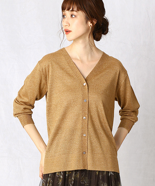 Comme　Ca　Mature（コムサマチュア）の「《ウォッシャブル》Vネック ニットカーディガン（カーディガン/ボレロ・レディース・ライトグレー/ネイビー/キャメル/パープル・FREE）」の7枚目の写真