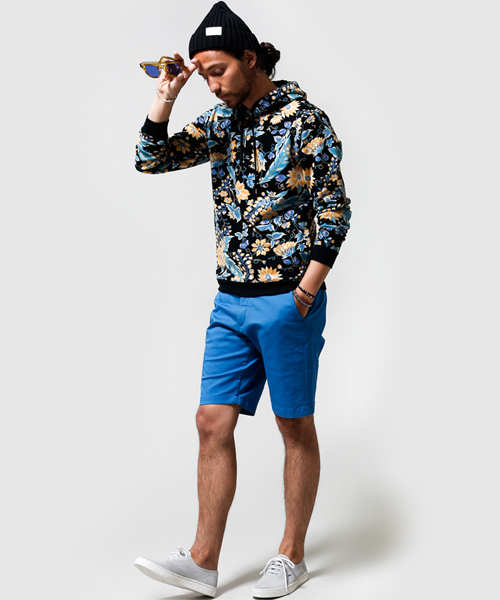 NANO universe(ナノユニバース)の「フローラルプリントプルパーカー(パーカー・メンズ・グレー/ブラック/ボルドー・X-LARGE/SMALL/LARGE/MEDIUM)」の5枚目の写真