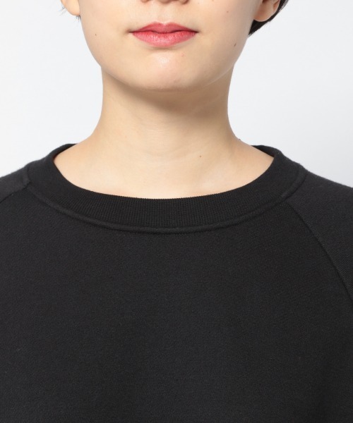 PAGEBOY(ページボーイ)の「effortショートウラケプルオーバー(スウェット・レディース・ブラック/グレー/ラベンダー/グレイッシュベージュ・FREE)」の15枚目の写真