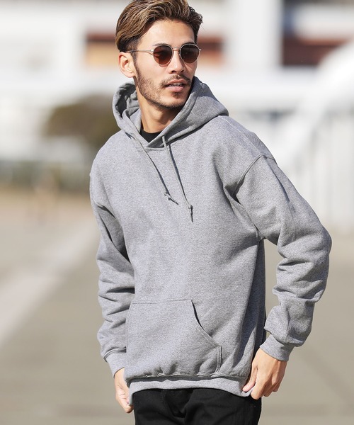 GILDAN(ギルダン)の「GILDAN ギルダン 無地 スウェット ビッグシルエット プルオーバー フーディー パーカー(パーカー・メンズ・ホワイト/チャコールグレー/ブラック/ネイビー/グレー/サンドベージュ/マルーン/ロイヤルブルー/杢グレー/パープル/レッド/オレンジ/ゴールド/ピンク/ミント/ライトグリーン/グリーン系その他/ブルー系その他/インディゴブルー・MEDIUM/LARGE/X-LARGE/SMALL)」の7枚目の写真