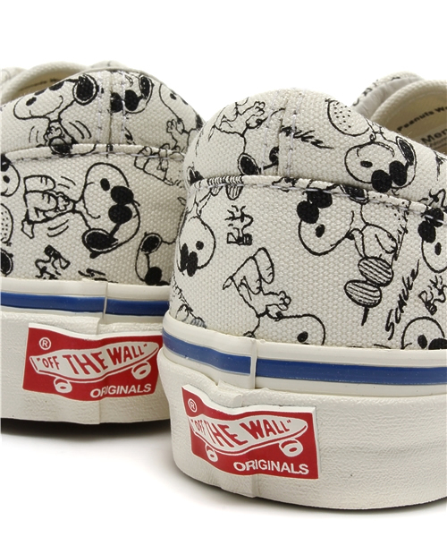 X-girl(エックスガール)の「VANS (ヴァンズ)OG ERA LX スヌーピー CAMP SNOOPY (エラ)(スニーカー・レディース・ホワイト/ピンク・24cm/26.5cm/27cm/23.5cm/24.5cm)」の5枚目の写真