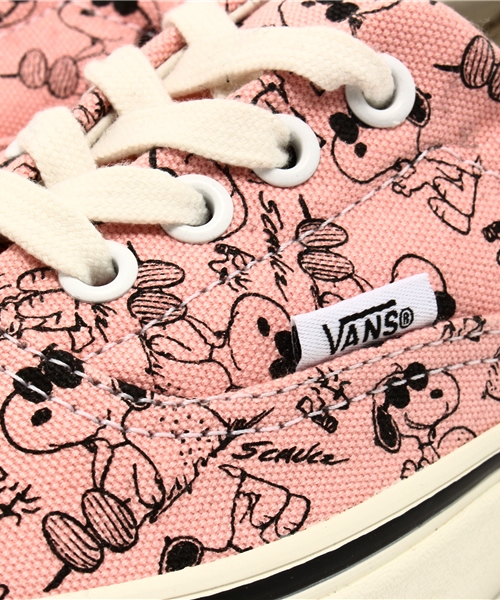X-girl(エックスガール)の「VANS (ヴァンズ)OG ERA LX スヌーピー CAMP SNOOPY (エラ)(スニーカー・レディース・ホワイト/ピンク・24cm/26.5cm/27cm/23.5cm/24.5cm)」の11枚目の写真