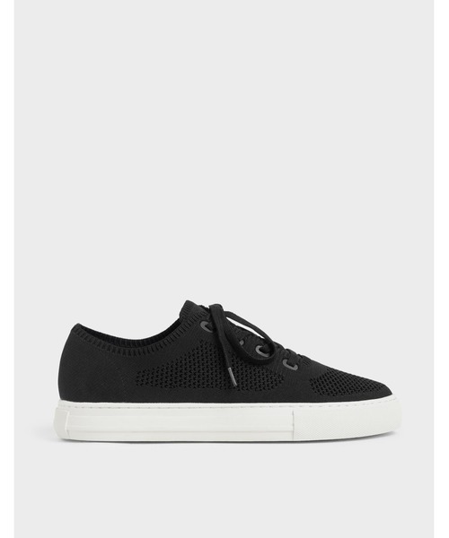 CHARLES & KEITH(チャールズ & キース)の「ニットレースアップ スニーカー / Knitted Lace-Up Sneakers(スニーカー・レディース・ブラック/アイボリー・22.5cm/23cm/23.5cm/24.5cm/25cm/25.5cm)」の1枚目の写真