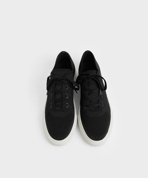 CHARLES & KEITH(チャールズ & キース)の「ニットレースアップ スニーカー / Knitted Lace-Up Sneakers(スニーカー・レディース・ブラック/アイボリー・22.5cm/23cm/23.5cm/24.5cm/25cm/25.5cm)」の6枚目の写真
