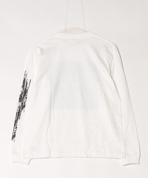 Sync.(スィンク)の「Sync.【KOSUKE KAWAMURA】LONG SLEEVE TEE "AFTERIMAGE"(Tシャツ/カットソー・メンズ・ホワイト/ブラック・MEDIUM/LARGE/X-LARGE/SMALL/XX-LARGE)」の3枚目の写真