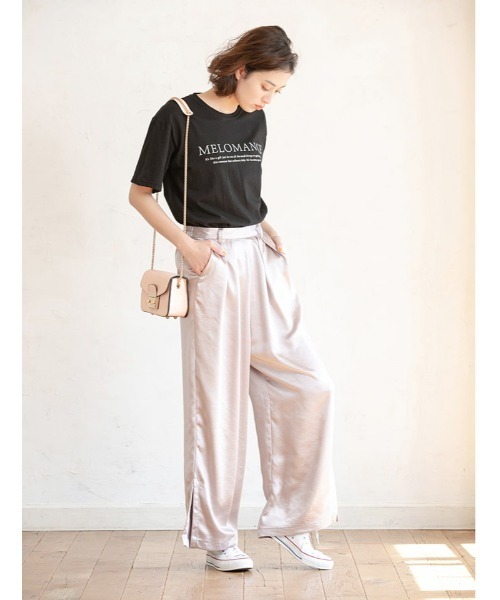 fifth(フィフス)の「クルーネックプリントTシャツ(Tシャツ/カットソー・レディース・ホワイト/ブラック/ブラウン・MEDIUM)」の6枚目の写真