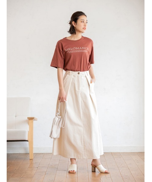 fifth(フィフス)の「クルーネックプリントTシャツ(Tシャツ/カットソー・レディース・ホワイト/ブラック/ブラウン・MEDIUM)」の5枚目の写真