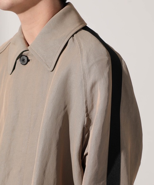 UNITED TOKYO（ユナイテッドトウキョウ）の「ペーパーシャンブレーステンカラー（ステンカラーコート・メンズ・ベージュ・1/3）」の6枚目の写真