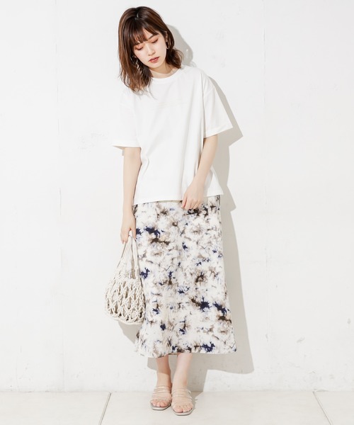 natural couture(ナチュラルクチュール)の「カリカリ立体ロゴT(Tシャツ/カットソー・レディース・オフホワイト/ピンク/スミクロ/ライトベージュ・FREE)」の13枚目の写真
