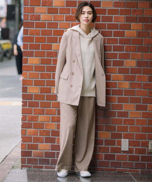 Munich（ミューニック）の「トリアセテートリネンツイルダブルブレストジャケット（テーラードジャケット・レディース・ブラウン/ブラック/グレイッシュベージュ・S/XS）」の4枚目の写真