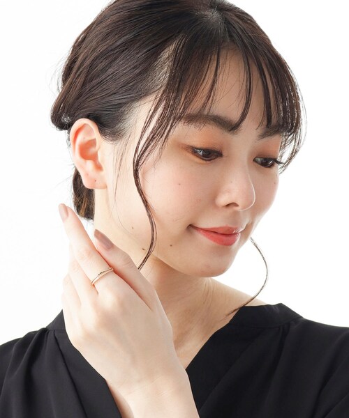 COCOSHNIK(ココシュニック)の「K10ダイヤモンド チェッカードパターンスリット リング(リング・レディース・アイボリー系・12号/14号/10号)」の10枚目の写真