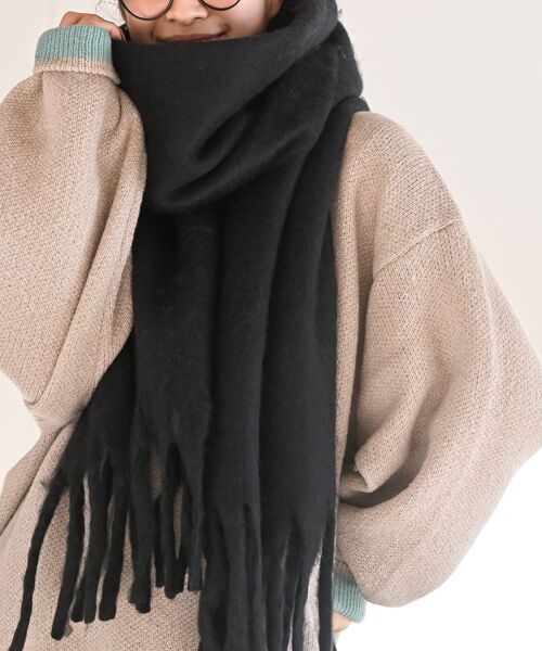 rps（アールピーエス）の「ボリュームマフラー（マフラー・レディース・ブラック/パープル/アイボリー/モカ/ライトカーキ/グレイッシュベージュ/ピンクベージュ/ブラウン/ブルー/ミント/チャコールグレー/グリーン/ライトグレー・M/フリー）」の17枚目の写真