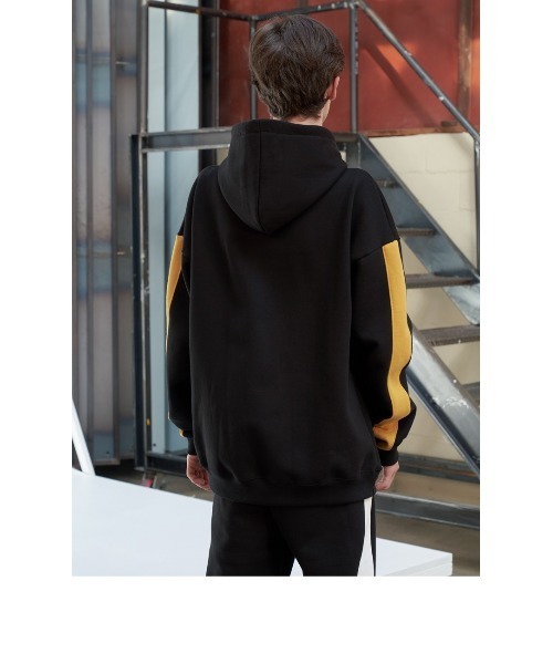ACOVER（オコボ）の「『ACOVER/オコボ』MERC SIDE LINE HOODIE
