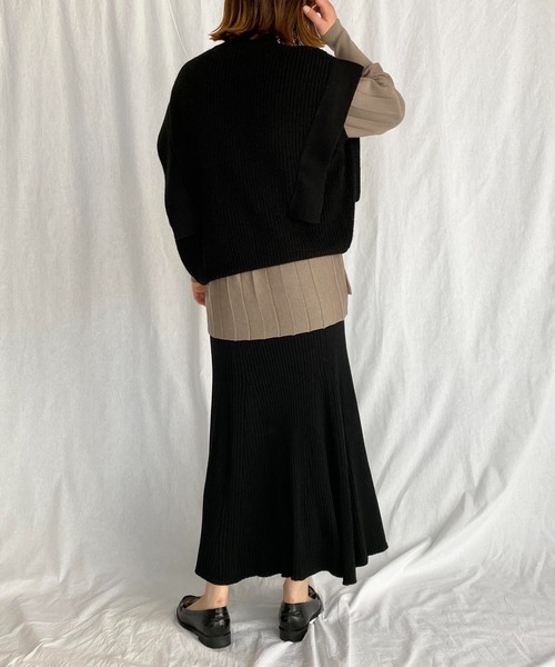 PICCIN(ピッチン)の「ハイネックニットベスト(ベスト・レディース・ブラック/オフホワイト/モカ・M)」の8枚目の写真