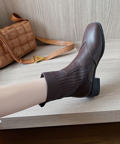 SMILE ORCHID(スマイルオーキッド)の「スクエアトゥニット ショートブーツ(ブーツ・レディース・ブラウン/ブラック・38/39/36/37)」の5枚目の写真