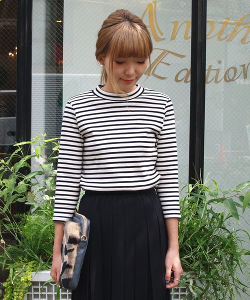 Another Edition（アナザーエディション）の「テレコハイネックロングスリーブ/AE テレコ ハイネック LSL ◆（Tシャツ/カットソー・レディース・ホワイト/ネイビー/その他1/ブラック・フリー）」の4枚目の写真