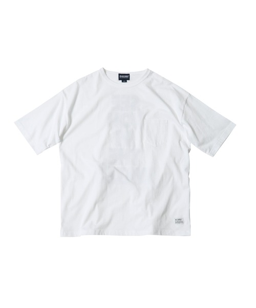 MAGIC NUMBER（マジック ナンバー）の「【MAGIC NUMBER】SEE YOU IN THE WATER S/S TEE（Tシャツ/カットソー・メンズ・ホワイト×グリーン/ホワイト×ブラック/ホワイト×ブルー/ホワイト×ピンク・MEDIUM/X-LARGE/LARGE）」の11枚目の写真