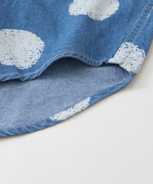 CUBE SUGAR（キューブシュガー）の「抜染ドットプリント デニム リブ袖 ドルマンシャツ（Tシャツ/カットソー・レディース・ライトブルー/インディゴブルー・M）」の18枚目の写真