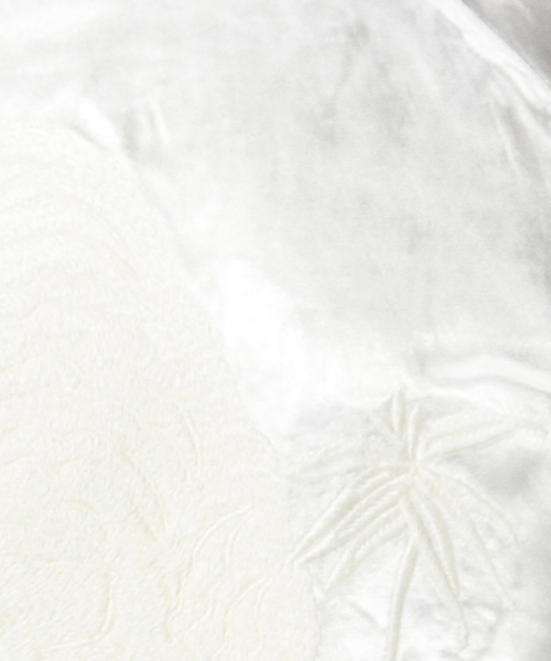 BEAUTY&YOUTH UNITED ARROWS（ビューティーアンドユースユナイテッドアローズ）の「BY サテン×サテン キルティング スカジャン ◆（ブルゾン・メンズ・ホワイト・SMALL/LARGE/MEDIUM）」の10枚目の写真