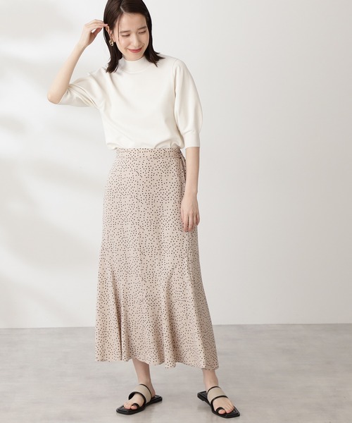 N.（N. Natural Beauty Basic）（エヌエヌナチュラルビューティーベーシック）の「ドットペプラムロングスカート（スカート・レディース・ベージュ系その他/ブラック系その他/ダークカーキ/ホワイト系その他・MEDIUM）」の17枚目の写真