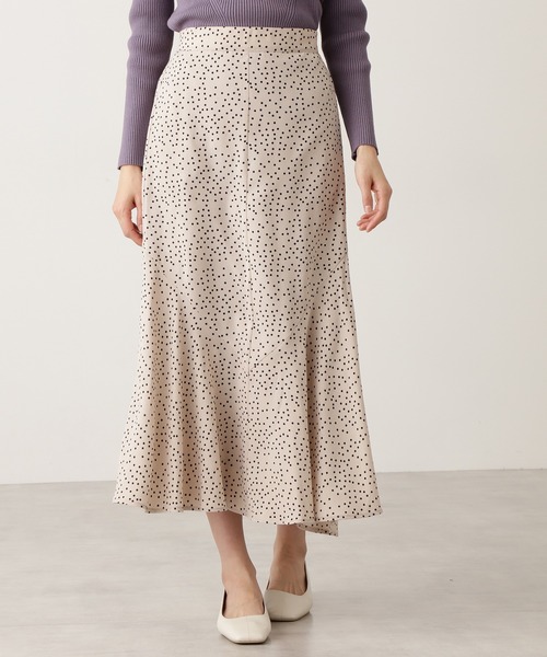 N.（N. Natural Beauty Basic）（エヌエヌナチュラルビューティーベーシック）の「ドットペプラムロングスカート（スカート・レディース・ベージュ系その他/ブラック系その他/ダークカーキ/ホワイト系その他・MEDIUM）」の16枚目の写真