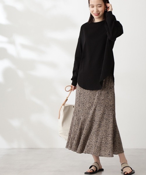 N.（N. Natural Beauty Basic）（エヌエヌナチュラルビューティーベーシック）の「ドットペプラムロングスカート（スカート・レディース・ベージュ系その他/ブラック系その他/ダークカーキ/ホワイト系その他・MEDIUM）」の11枚目の写真