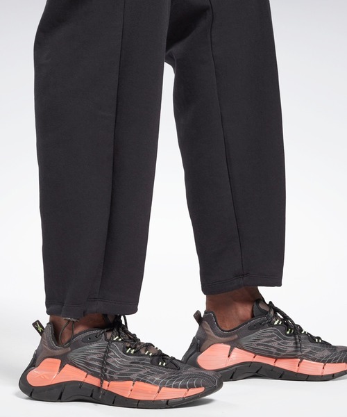 Reebok(リーボック)の「ドリームブレンド コットン トラックパンツ / DreamBlend Cotton Track Pants(スウェットパンツ・メンズ・ブラック/ヘザーグレー・X-LARGE/XX-LARGE/XXX-LARGE/SMALL/MEDIUM/LARGE/X-SMALL)」の10枚目の写真