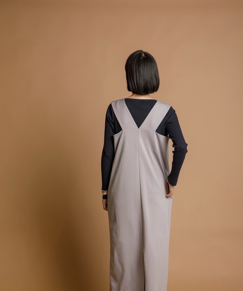 CIENA（シエナ）の「Ｖネックロングジャンスカ（ジャンパースカート・レディース・ブラック/ベージュ/グレー/キャメル・FREE/FS）」の16枚目の写真