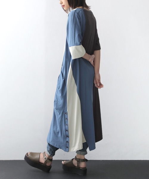 osharewalker（オシャレウォーカー）の「【廃盤】『配色×変形アシメワンピース』（ワンピース・レディース・ミックスグレー・FREE）」の2枚目の写真