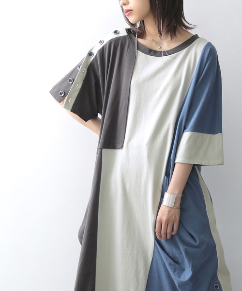 osharewalker（オシャレウォーカー）の「【廃盤】『配色×変形アシメワンピース』（ワンピース・レディース・ミックスグレー・FREE）」の4枚目の写真