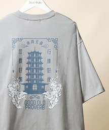 SlashDate（スラッシュデイト）の「チャイニーズ・中華テイストバックプリント半袖Tシャツ（Tシャツ/カットソー・メンズ）」