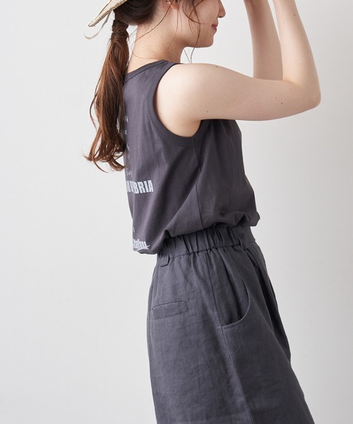 PUAL CE CIN（ピュアルセシン）の「擬麻加工天竺バックプリントノースリーブ／タンクトップ（Tシャツ/カットソー・レディース・ホワイト/チャコール/ベージュ・FREE）」の6枚目の写真