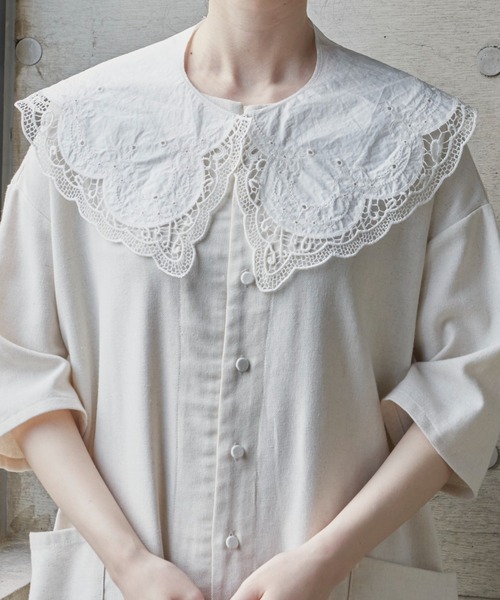 Libra Cue（リブラ キュー）の「クラシックレースつけ襟（付け襟・レディース・ホワイト/ブラック/グレイッシュベージュ・FREE）」の14枚目の写真