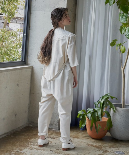 Libra Cue（リブラ キュー）の「クラシックレースつけ襟（付け襟・レディース・ホワイト/ブラック/グレイッシュベージュ・FREE）」の16枚目の写真