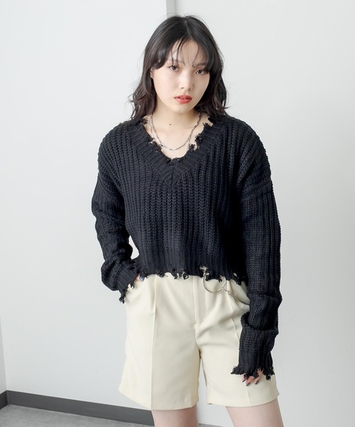 RASVOA（ラスボア）の「ダメージショートＶネックニット（ニット/セーター・レディース・ブラック/オフホワイト/ブルー・FREE）」の8枚目の写真