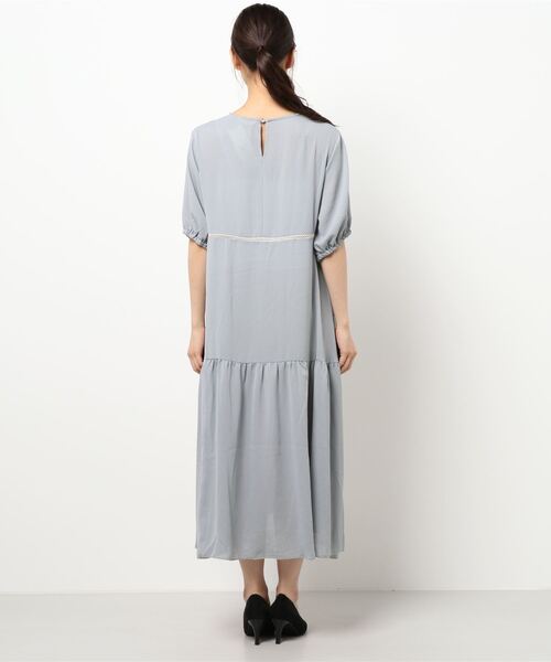 ehka sopo（エヘカソポ）の「楊柳ティアードワンピース（ワンピース・レディース・ブラック/グレー/キナリ・ﾌﾘ-）」の4枚目の写真