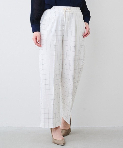 IEDIT(イディット)の「IEDIT 大人の毎日にピッタリな歩きたくなるパンツ ワイドシルエット(その他パンツ・レディース・ホワイト/ネイビー/スモークピンク・SMALL/MEDIUM/LARGE/X-LARGE/XX-LARGE)」の1枚目の写真