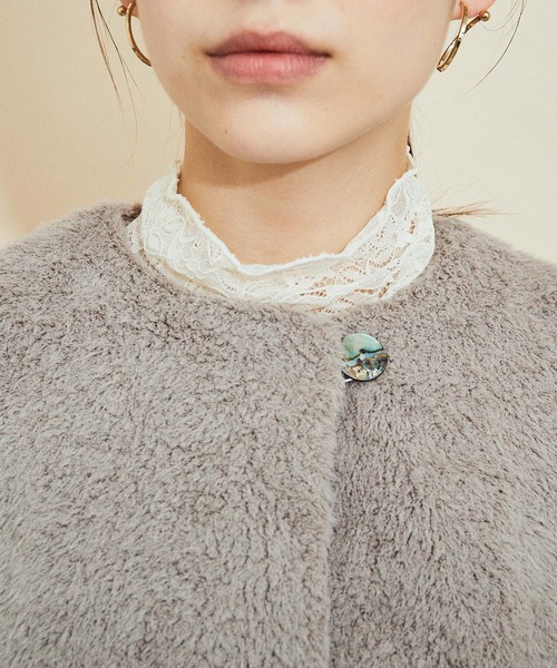 MADEMOISELLE ROPE'(マドモアゼル ロペ)の「フェイクファーAラインブルゾン(ブルゾン・レディース・グレー・38)」の3枚目の写真